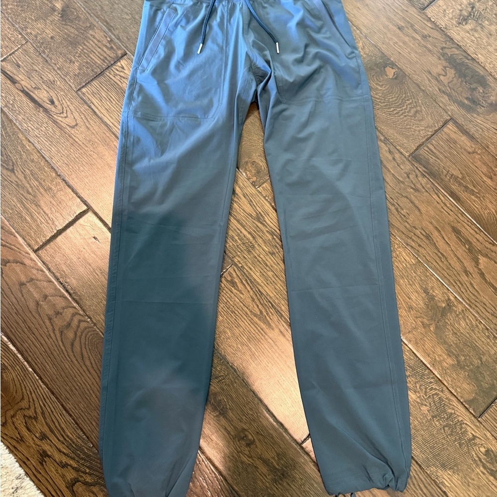 Women’s Free fly Gray Pants. Bamboo